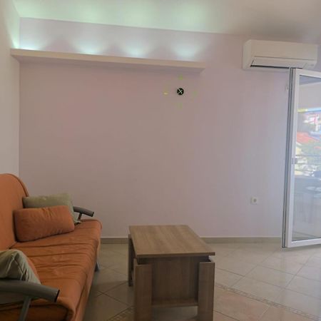 Apartments Otok 2 Трогир Экстерьер фото